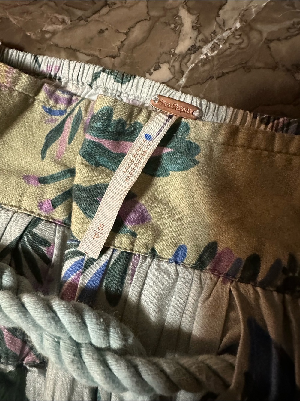 Free people Floral Drawstring baggy pants in Sage and Lavender new without tags - Picture 3 of 3